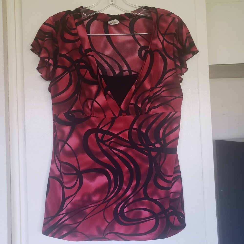 JKLA Maroon and Black Top Size L